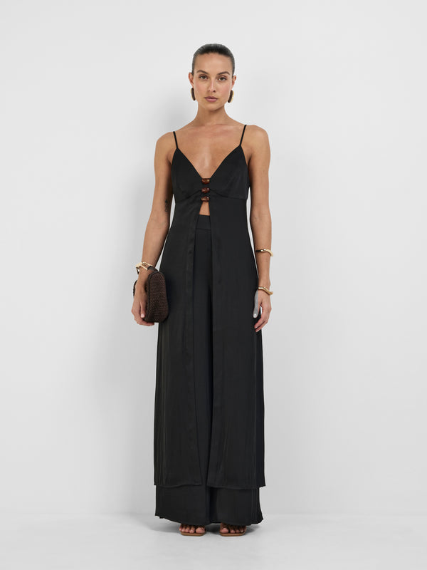SHEIKE Issy Longline Top Black 1008293 Styled Image