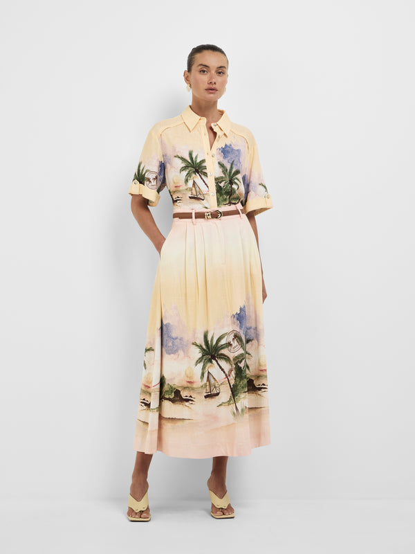 SHEIKE Isabella Belt Tan 1008499 Model Image