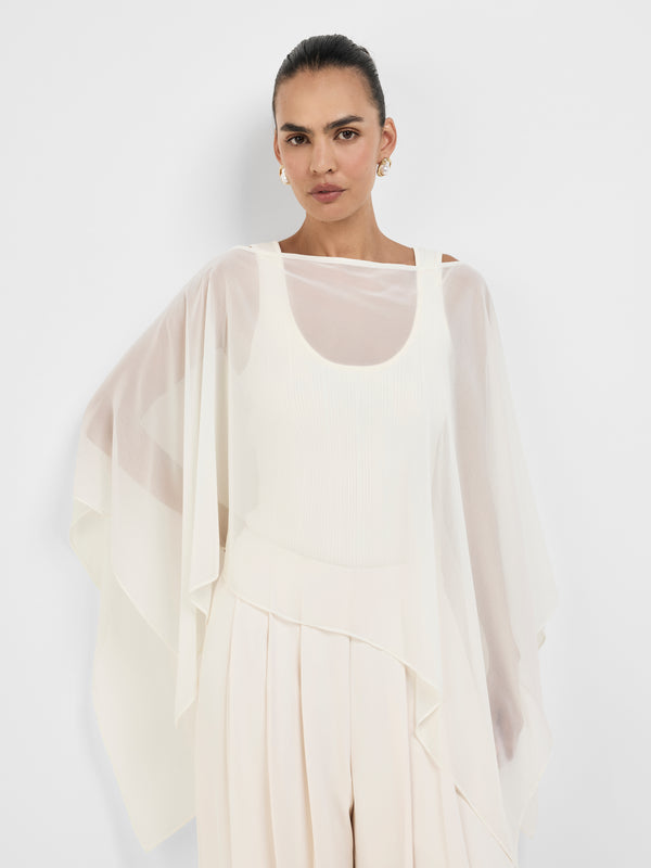 SHEIKE Cape Ivory 1009048 Close Up Image