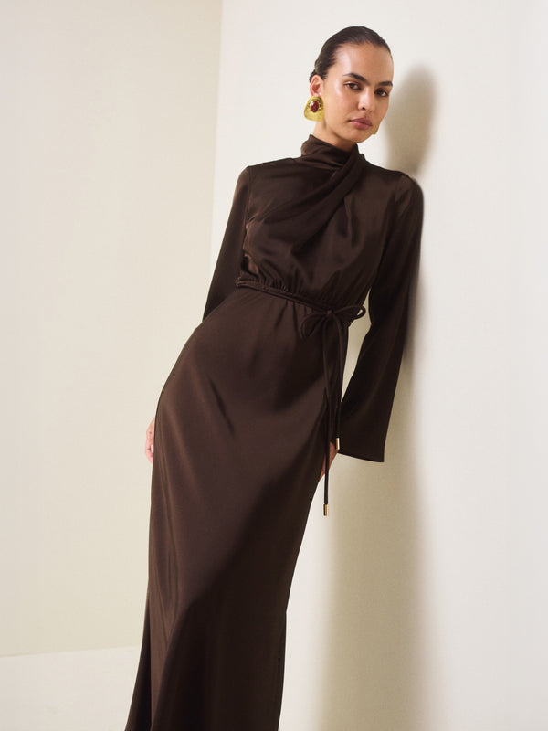 SHEIKE Layla Dress Brown 1008479 Campaign Image