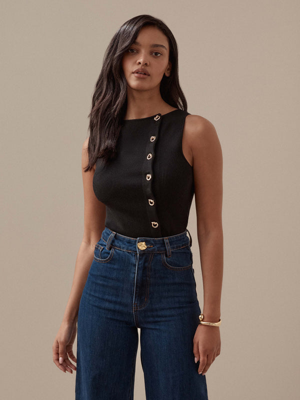 SHEIKE Clement Knit Top Black 1008052 Campaign Image