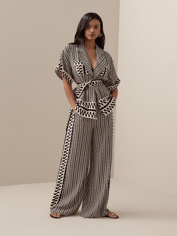 SHEIKE Essie Pant Geo Print 1007885 Campaign Image