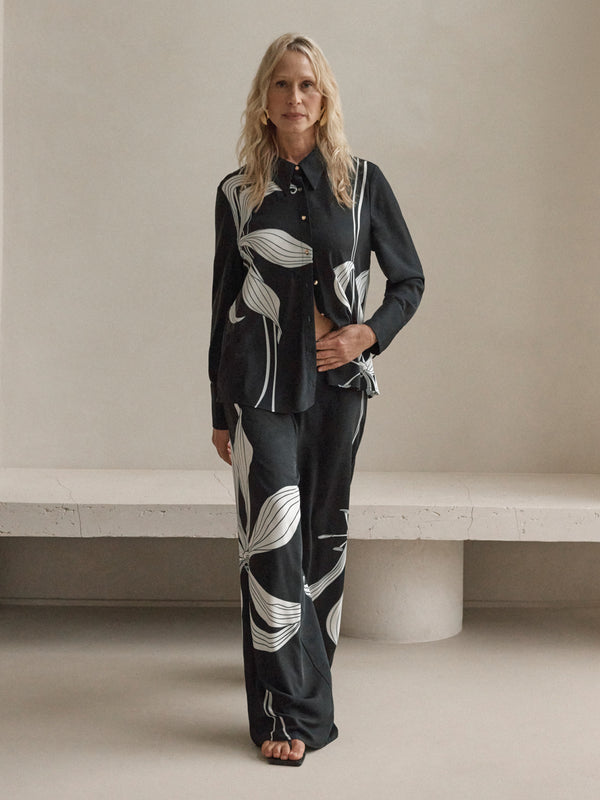 SHEIKE Lotus Pant Floral 1007829 Campaign Image