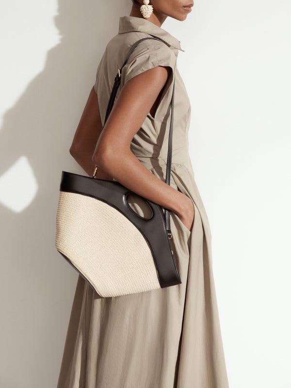 SHEIKE Hamilton Bag Ecru Black 1008139 Campaign Image