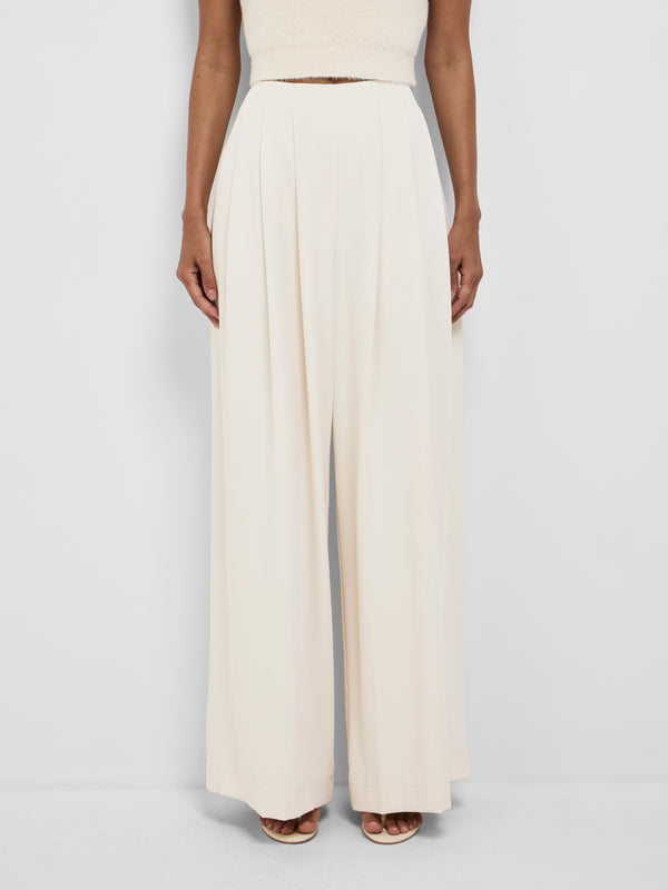 Size8 SHEIKE Adele Pant Ivory 1007802 Close Up Image