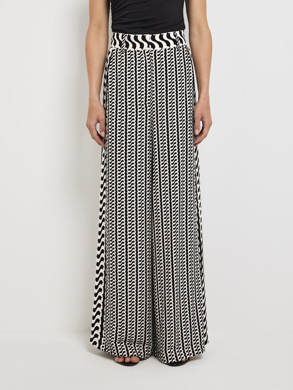 Size6 SHEIKE Essie Pant Geo Print 1007885 Detail Image