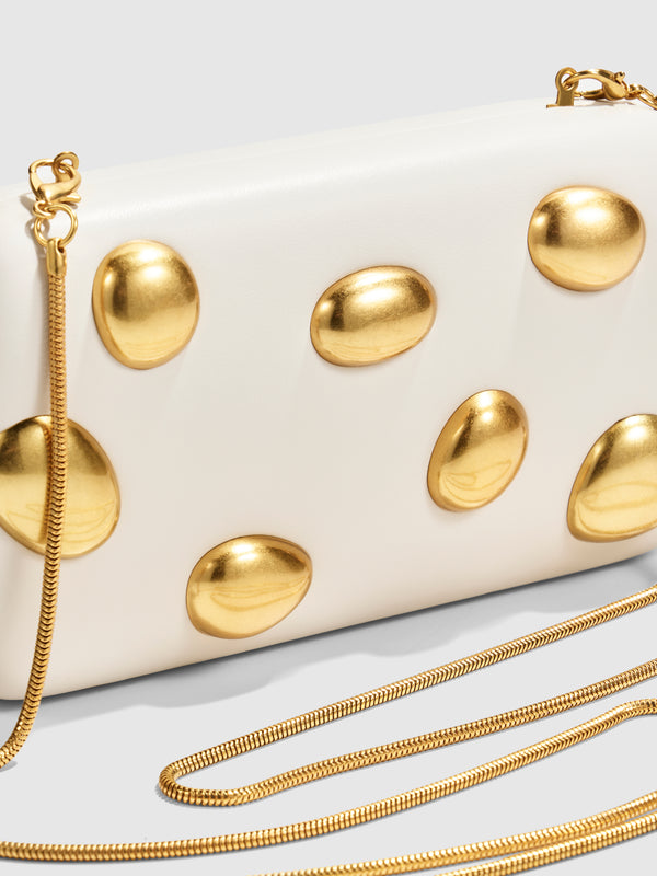 SHEIKE Bianca Clutch Beige Close Up Image