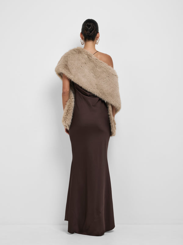 SHEIKE Amber Shawl Oatmeal 1008532 Back Image