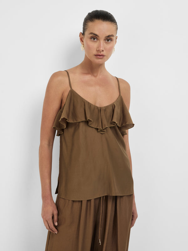 Size8 SHEIKE 1008351 Danika Top Cocoa Front Image