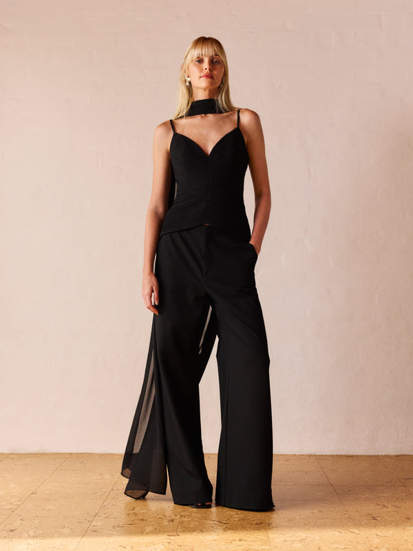 SHEIKE Xani Pant Black 1008567 Campaign Image 