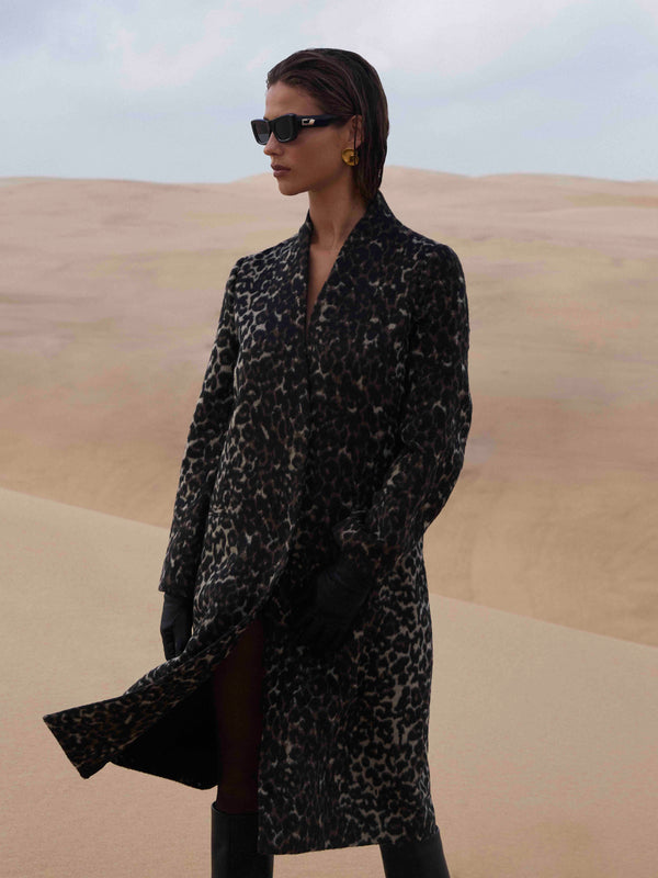 SHEIKE Leopard Coat Leopard 1007637 Campaign Image