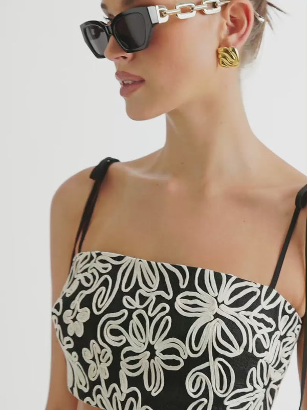 Video SHEIKE Luisa Crop Top Floral 1007092 Video